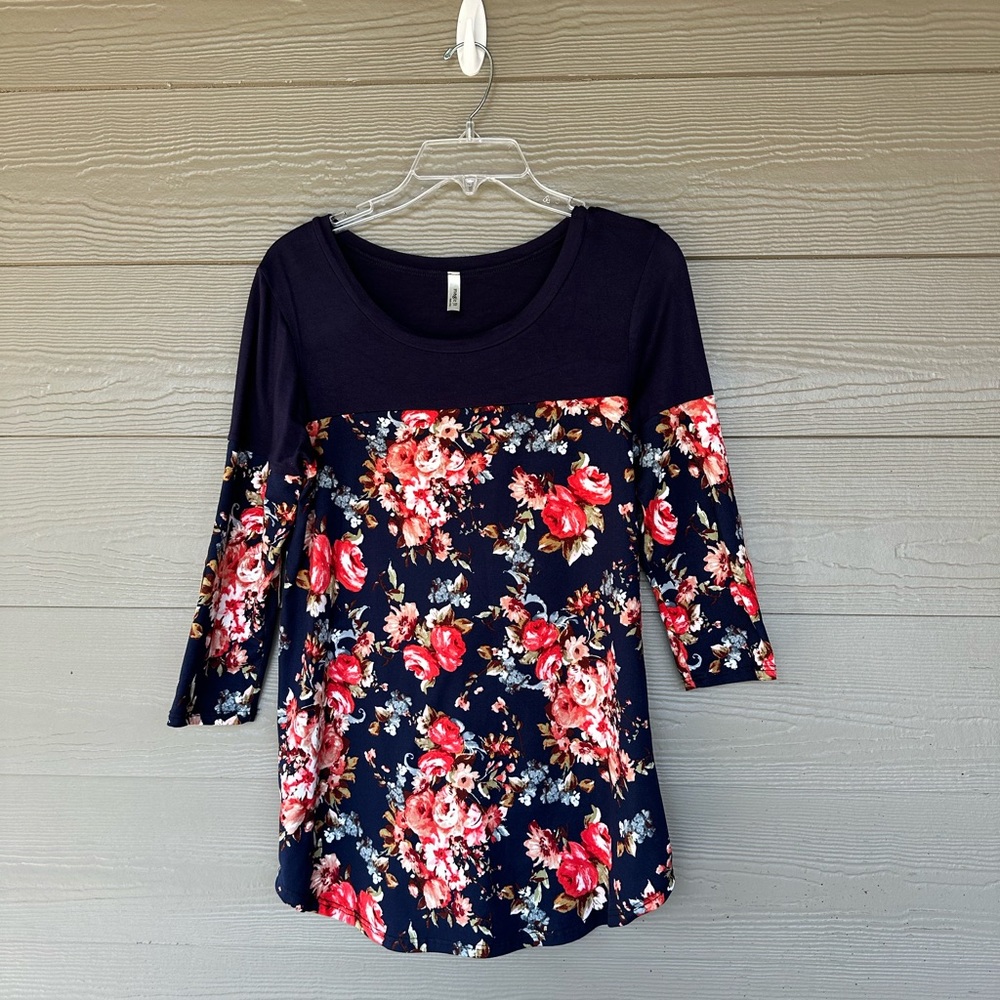 Magic Fit Top Size Medium